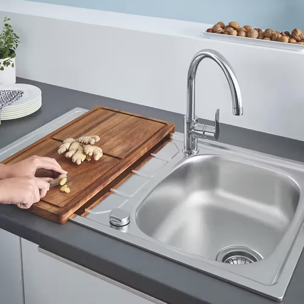 GROHE BauEdge single-lever kitchen sink mixer, chrome, 360° swivel spout, model 3136710F