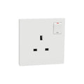 Schneider Electric AvatarOn C 13A 250V 1 gang switched socket in white - E8715_WE